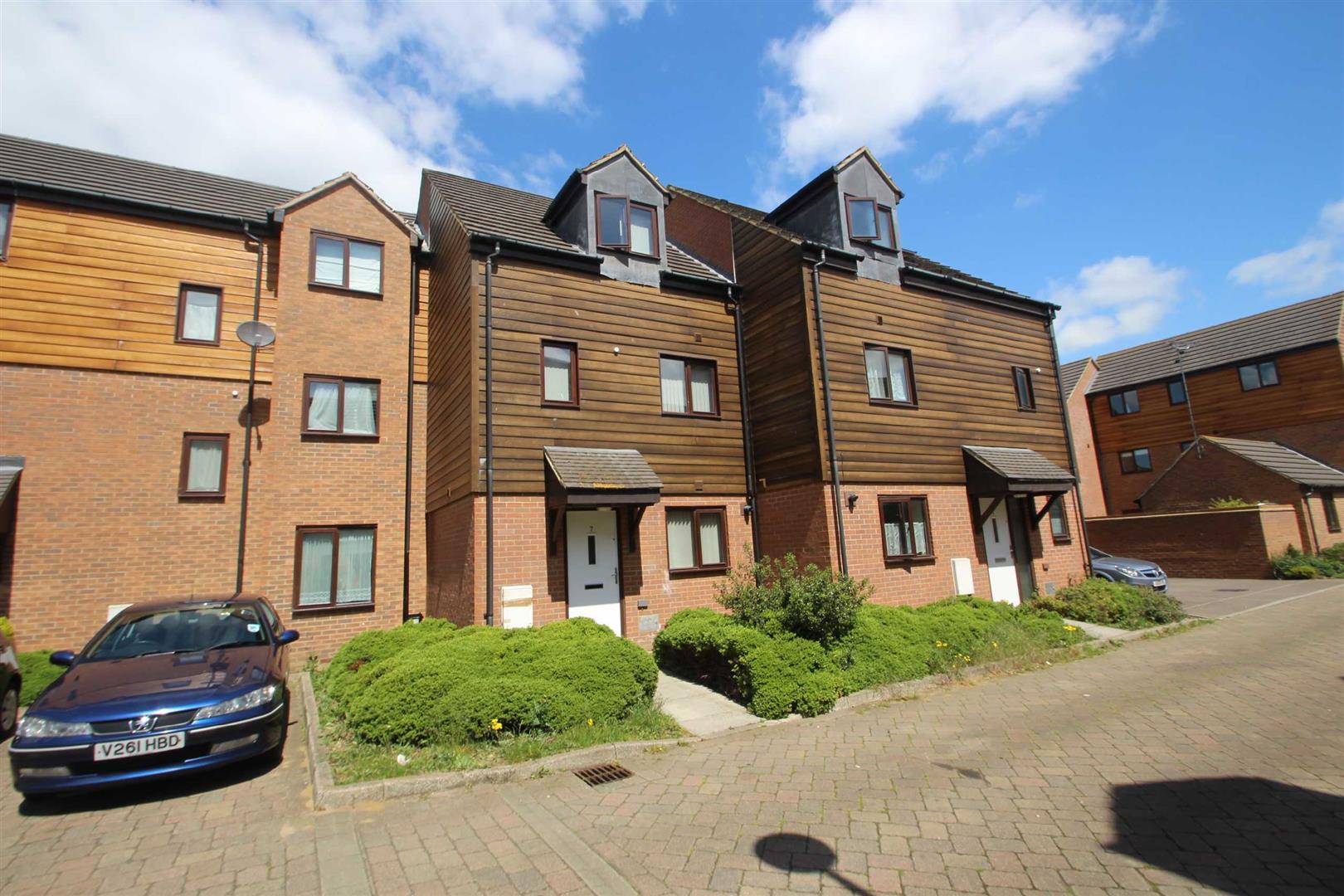 Ropley Way, Broughton, Milton Keynes